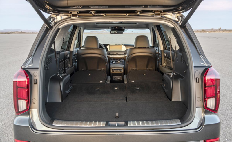 Illustration for article titled The 2020 Hyundai Palisade Is The Hugest Hyundai Ever